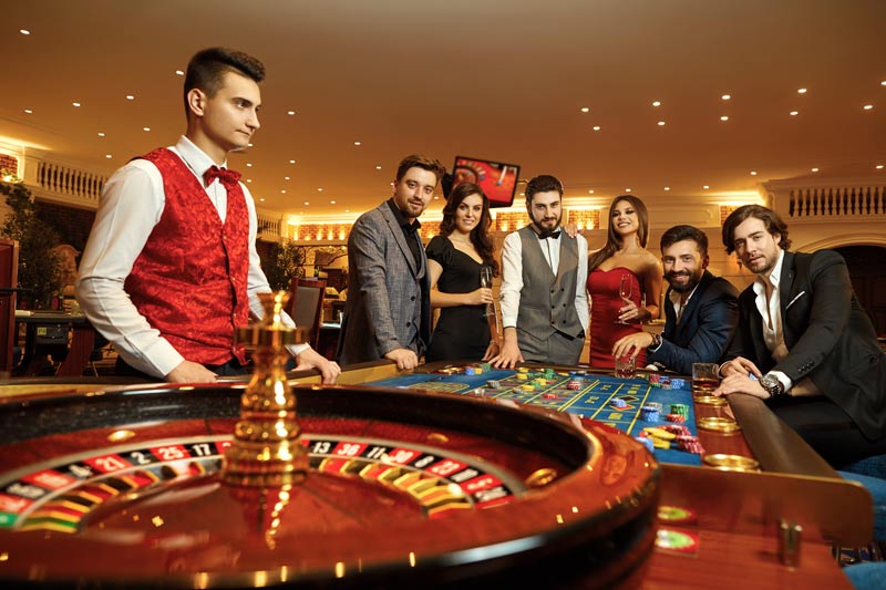 Online gambling software with live dealers